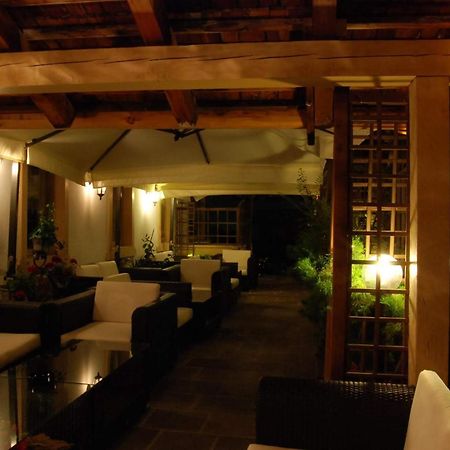 Albergo Genziana サン・ヴィジリオ・ディ・マレッベ エクステリア 写真