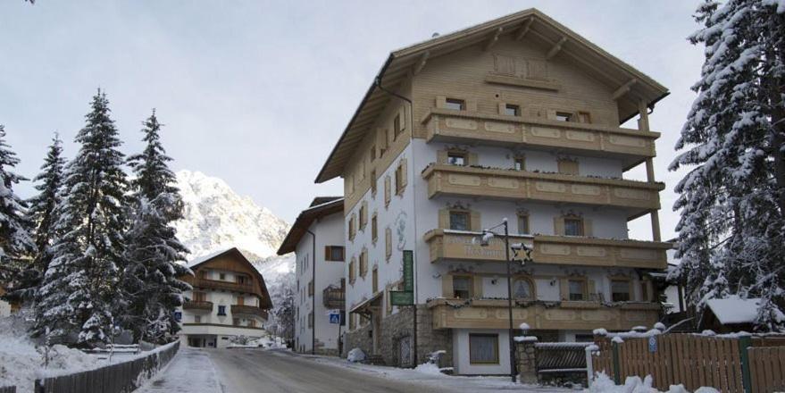 Albergo Genziana サン・ヴィジリオ・ディ・マレッベ エクステリア 写真